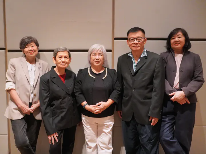 From Left to Right: PS. OLIVIA KHOH [Team Pastor], PS. MARY YENG [Team Pastor], REV. RUTH CHNG [Senior Pastor], REV. DR. ANTHONY PHUA [Pastor Emeritus], REV. KAREN OH [Team Pastor]
